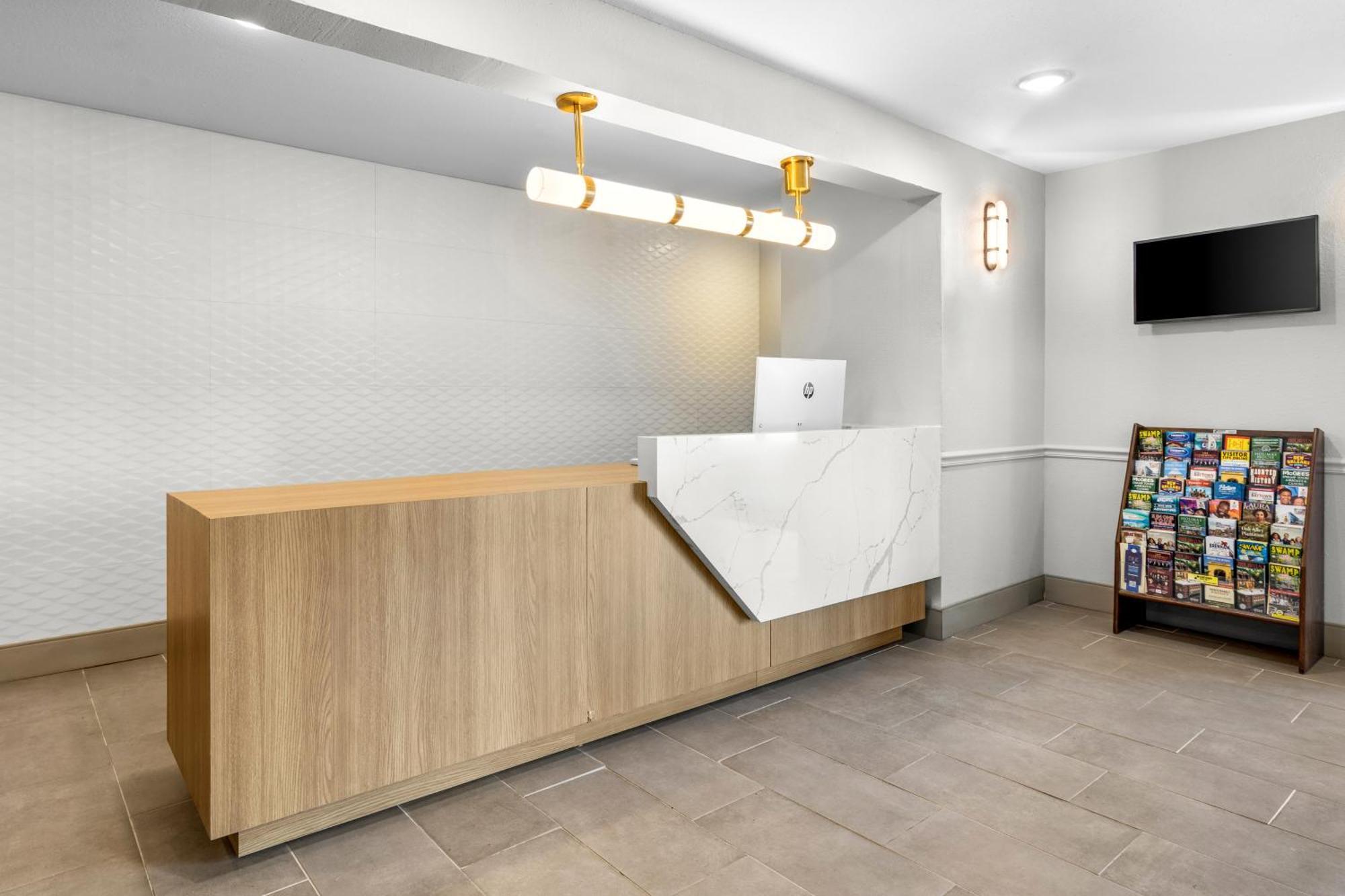 Crowley Best Western Acadia Hotel מראה חיצוני תמונה